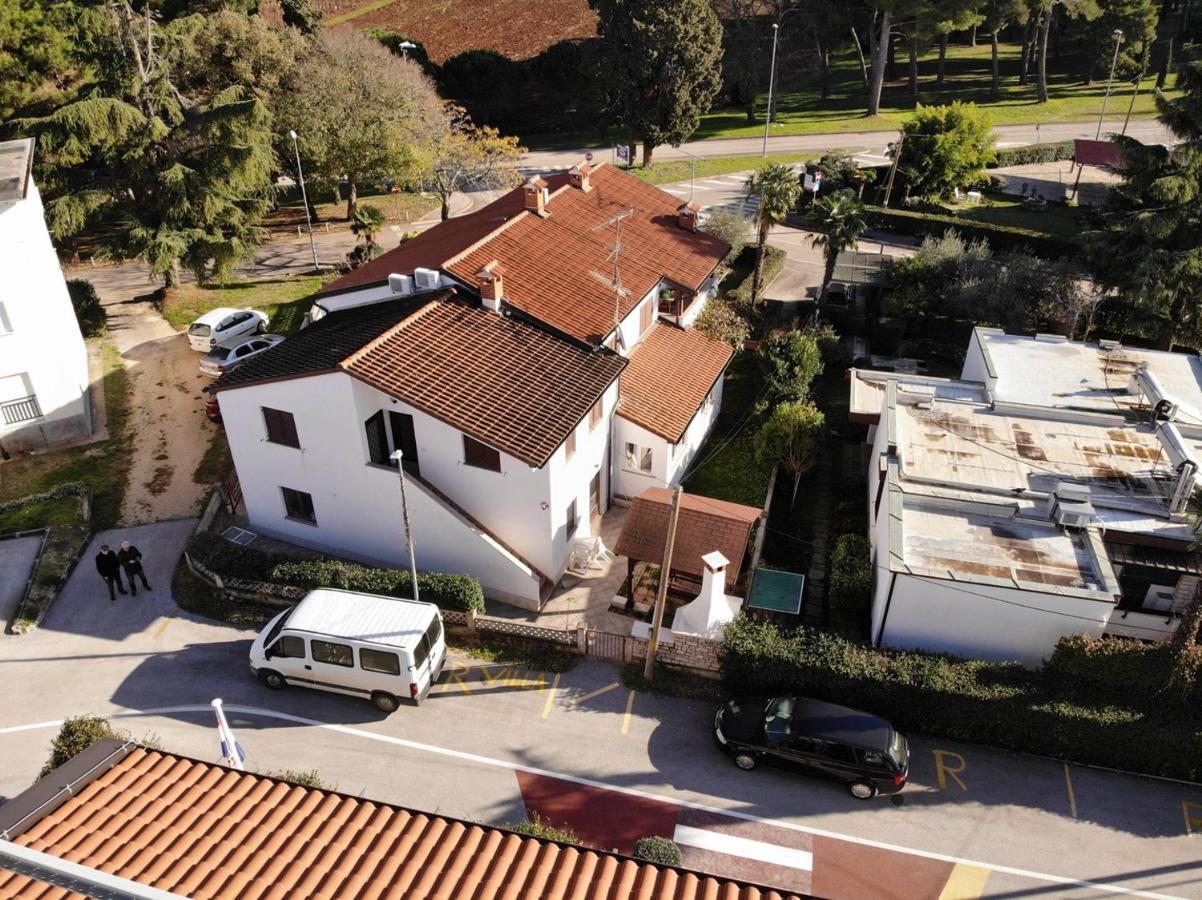 Apartments Kadum Porec Center Near The Beach 外观 照片